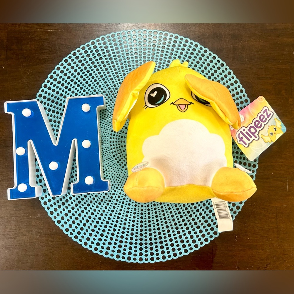 Flipeez Plush 9” Yellow Stuffed “Peep”Baby Chick Toy 🐤